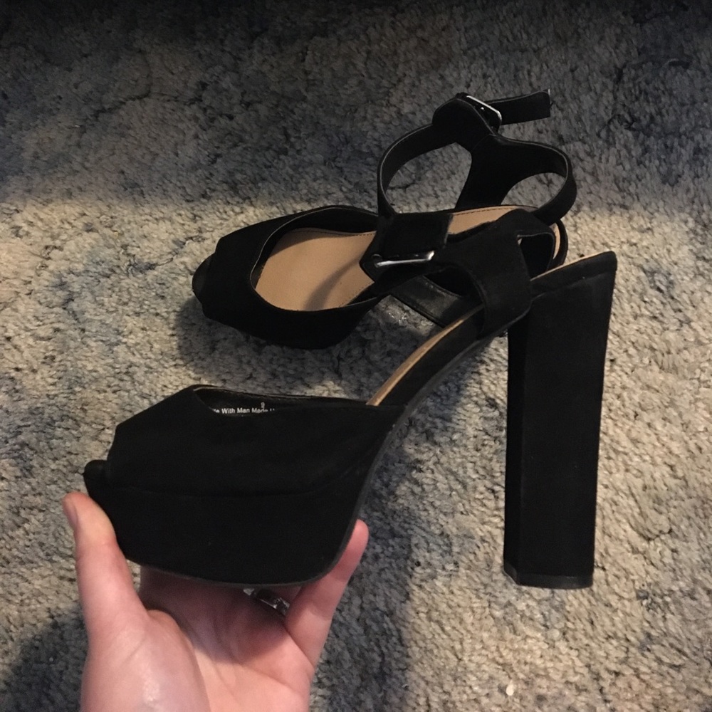 Black Heeled Platform Sandals